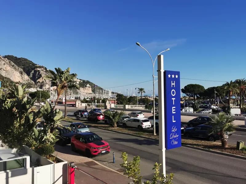 La Dolce Vita Hotel
