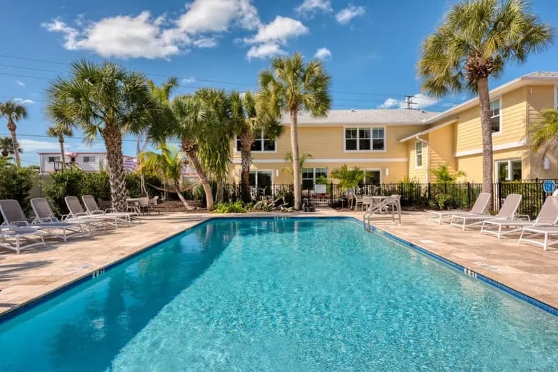 Escape Coastal Resort on Casey Key