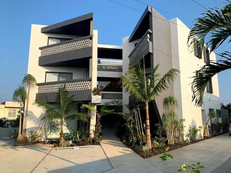 Yomitan Condhotel ND