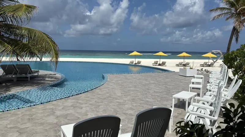 Hondaafushi Island Resort