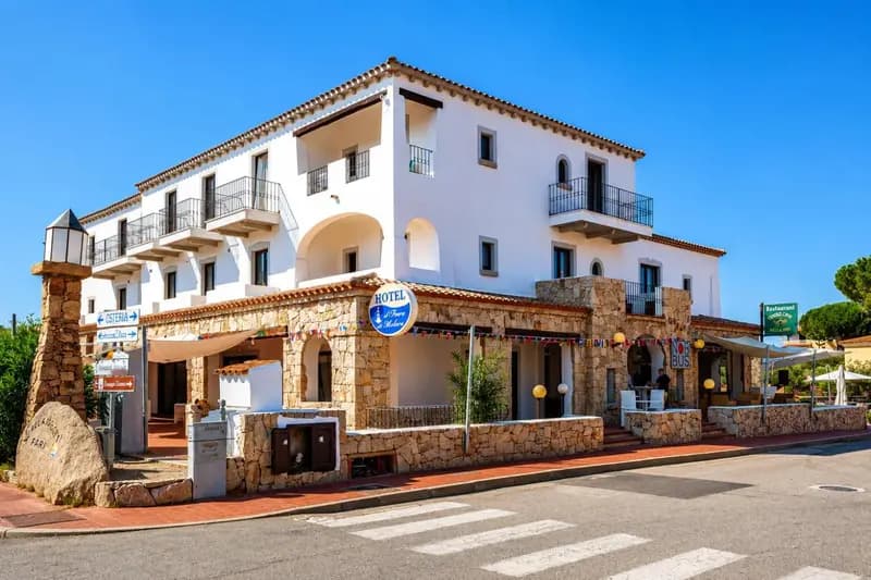 Hotel il Faro di Molara