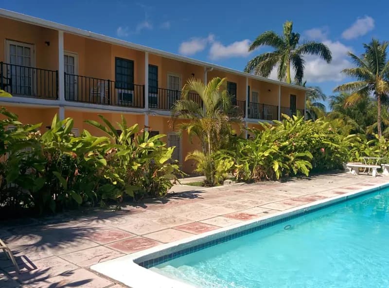 Orange Hill Beach Inn