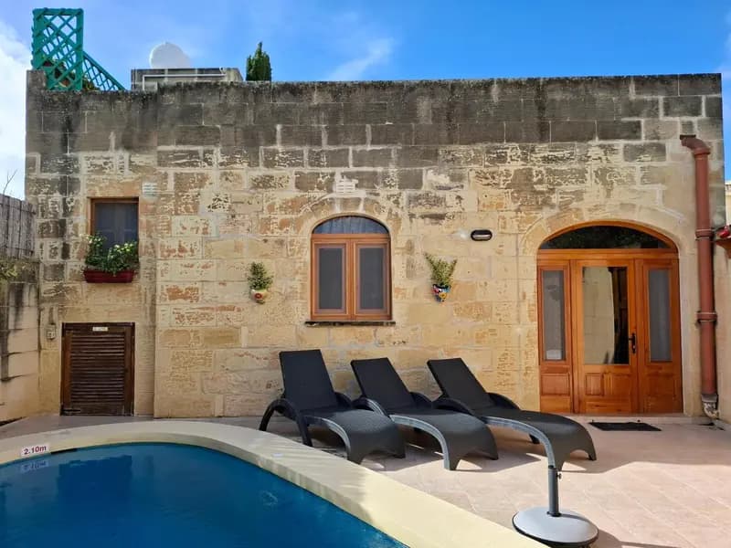 Gozo Rustic Farmhouse with stunning views and swimming pool