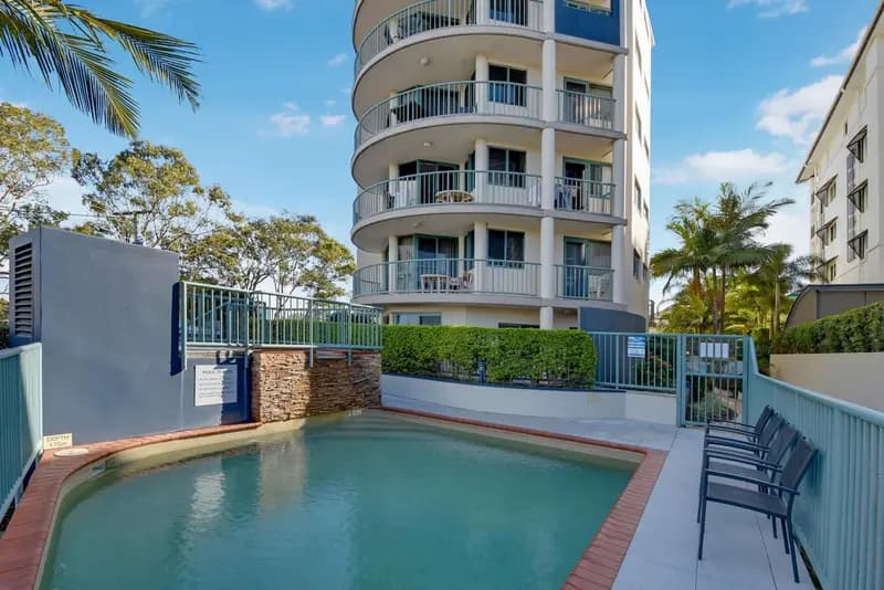 Excellsior Apartments