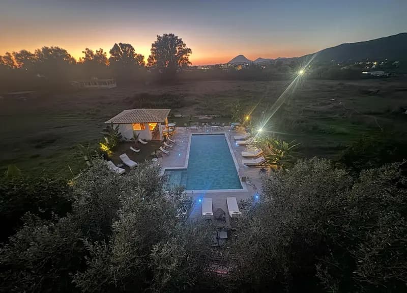Kapetanios Luxury