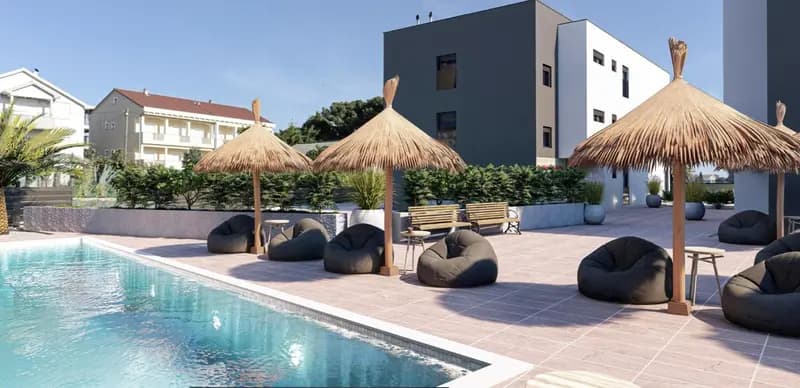 Marina-Bay-Resort - with Pool - first line to the sea