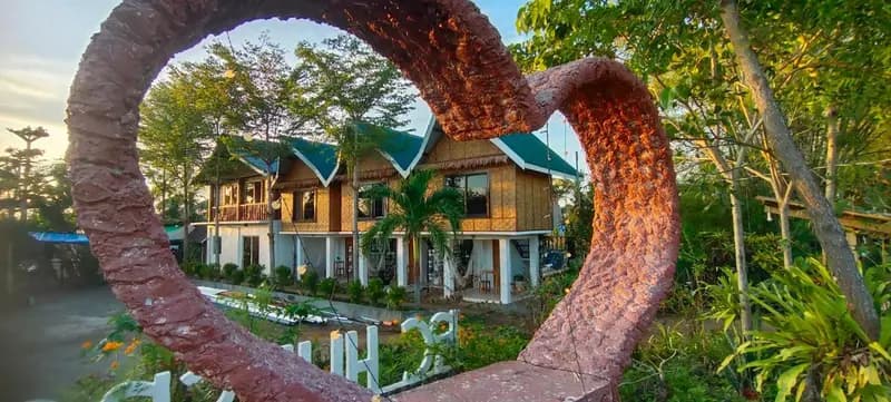 RC Hutspot Tourist Inn