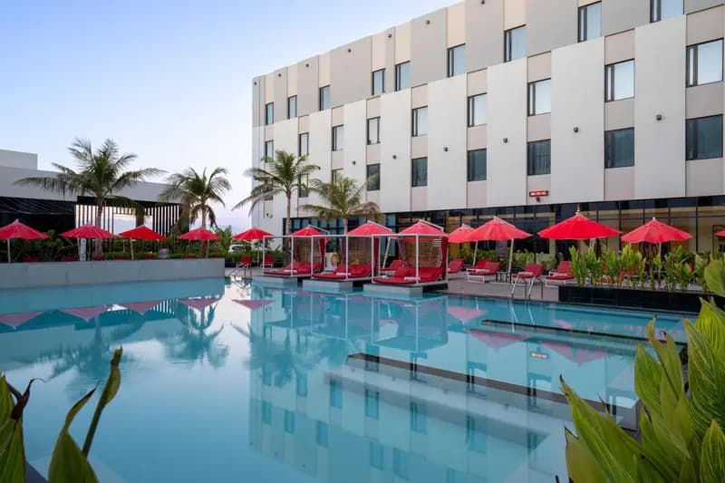 Maani Muscat Hotel & Apartments