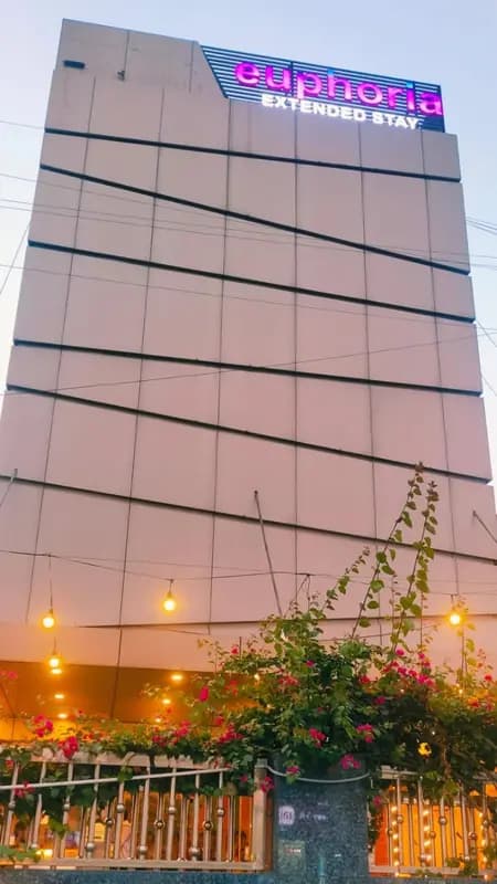 Euphoria Extended Stays - OMR IT Expressway Chennai