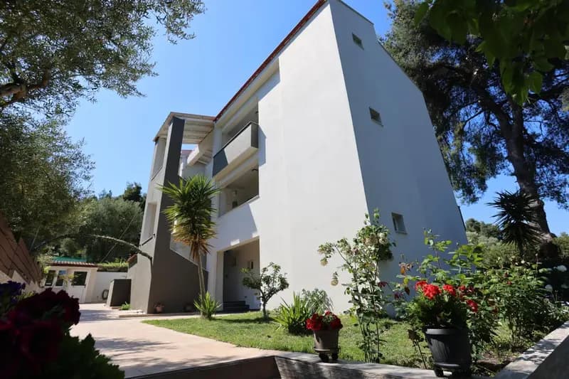 Avra Studios