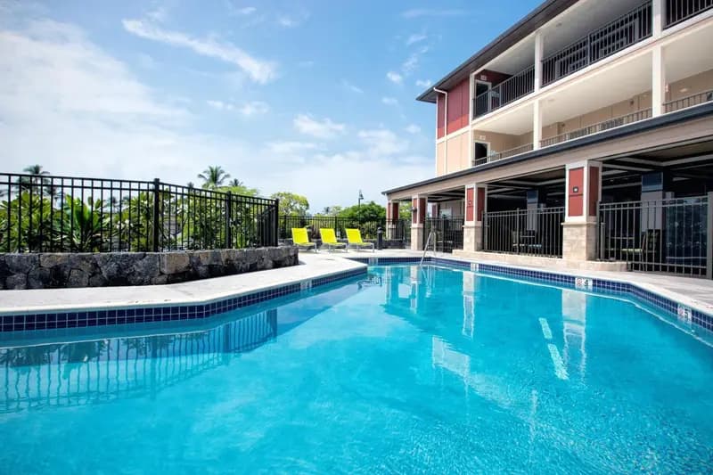 Holiday Inn Express & Suites Kailua-Kona by IHG