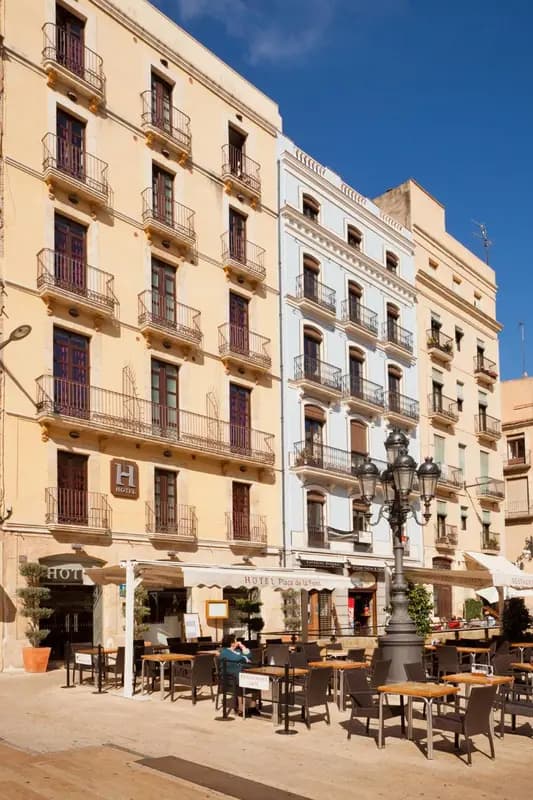 Plaça De La Font