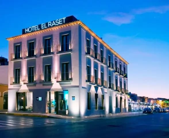 Hotel El Raset