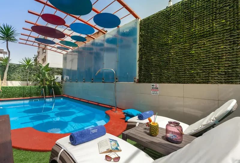 Tropical Hotel Seafront Boutique